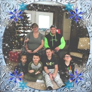 Meet your Posher, April